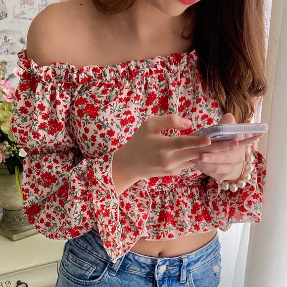 Fashion Nova Floral Off Shoulder Blouse - Picture 1 of 5